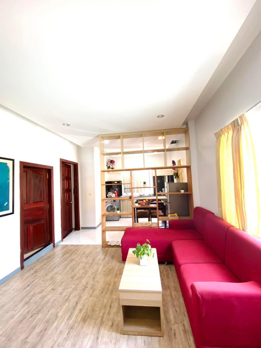 פנום פן White Residence Hotel & Apartment מראה חיצוני תמונה